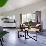 Chalet Chic In Hoenderloo